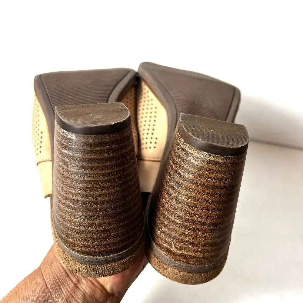 TOMS Tan Leather Block Heeled Sandals Women's 10 Slip On Open Toe Comfort Casual